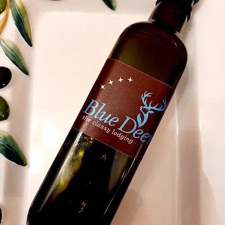 Apartment Blue Deer