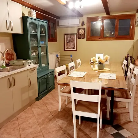 Blue Deer Apartment *